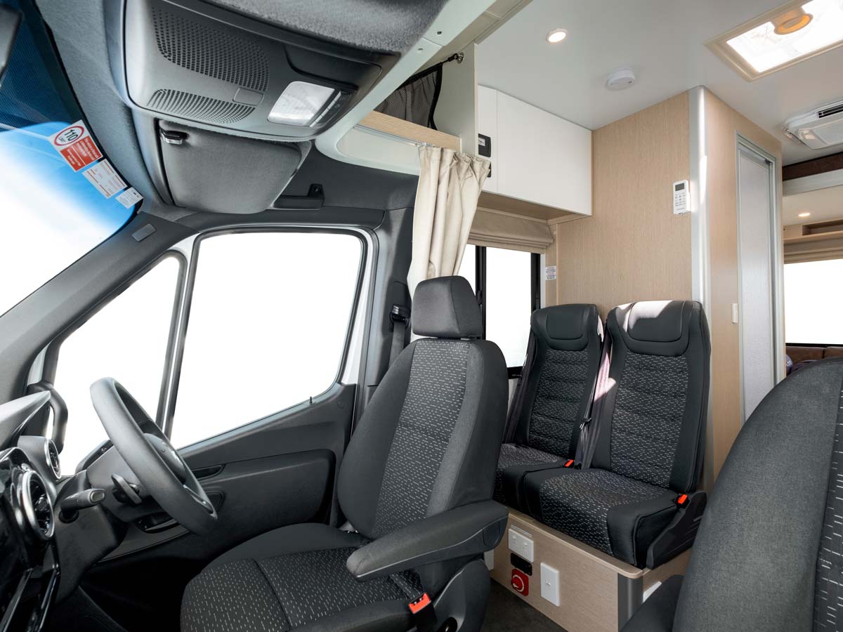 Apollo Euro Quest - cabin view