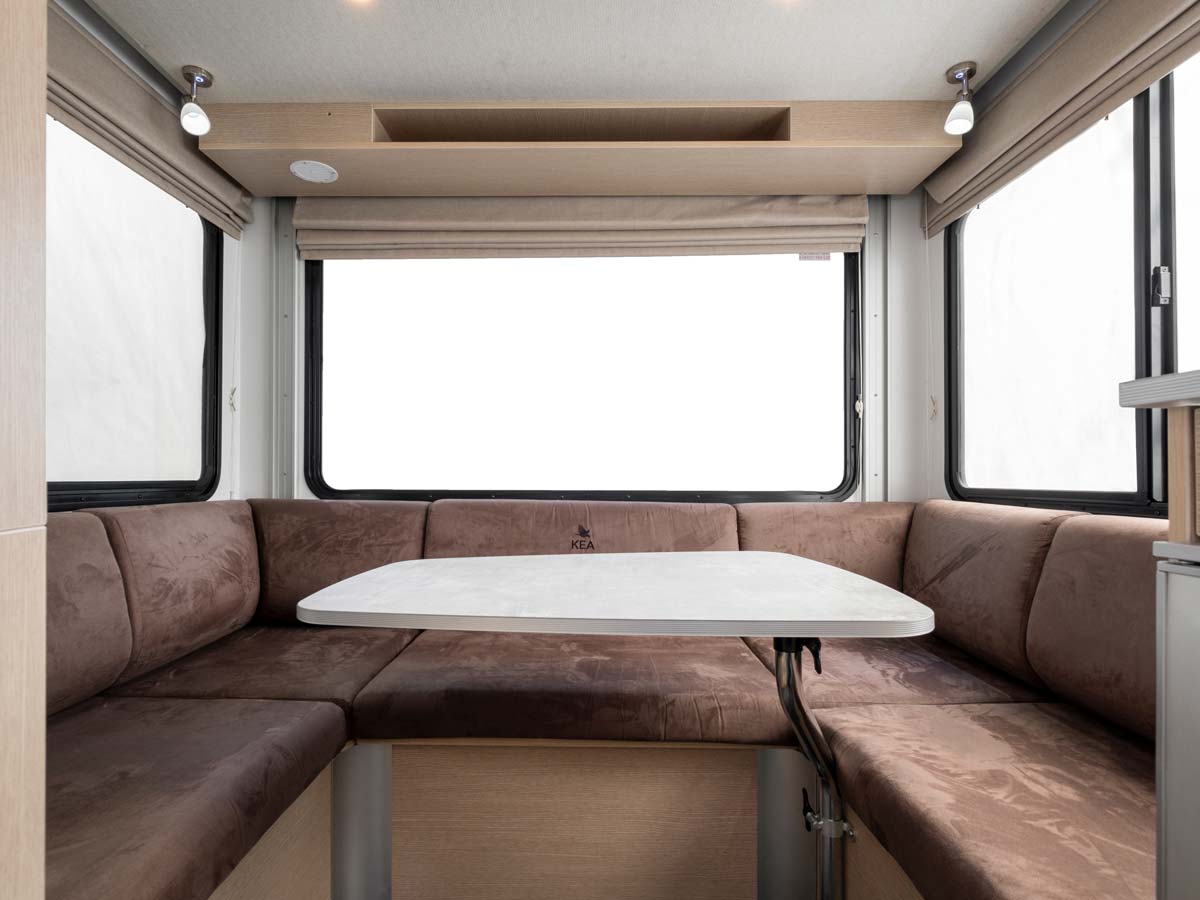 Apollo Euro Quest -  siting area view