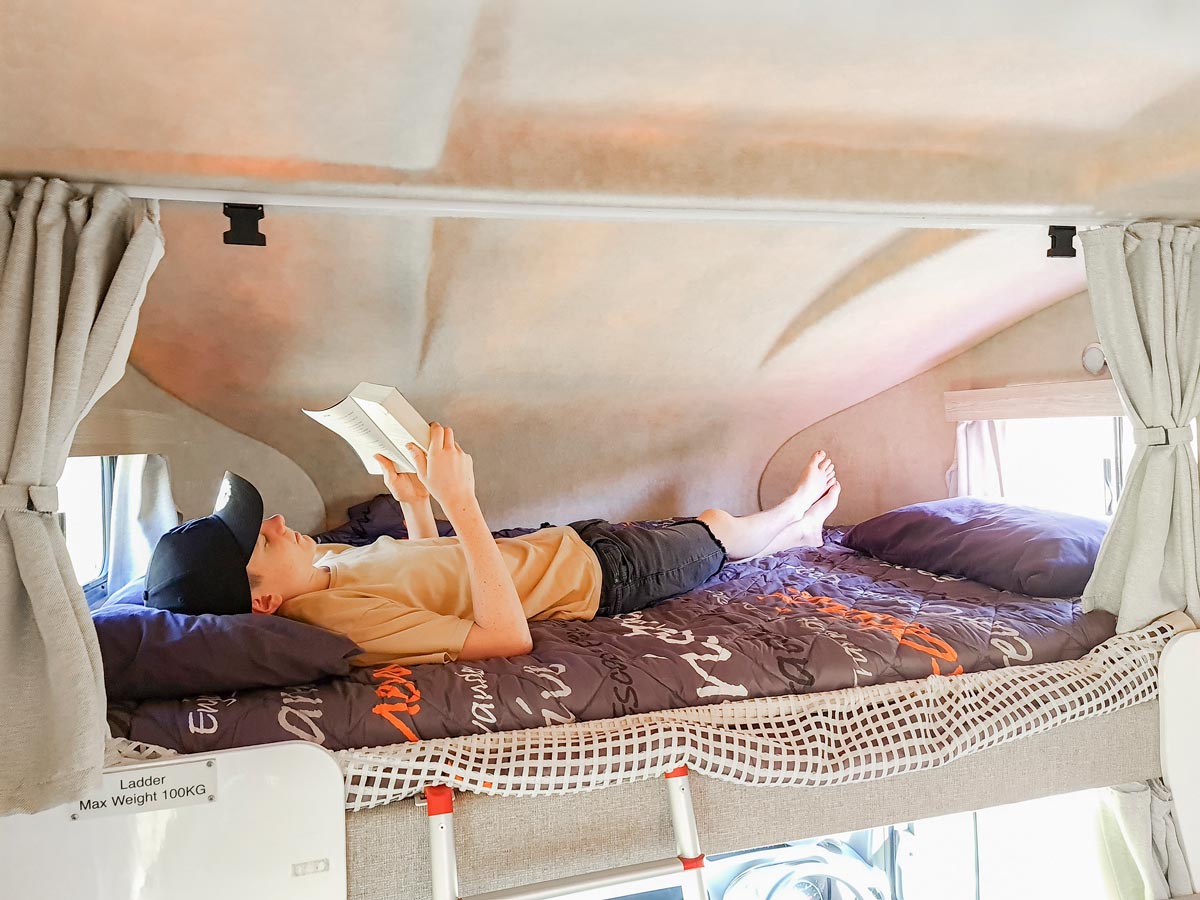 6ST Motorhome - children bedroom view