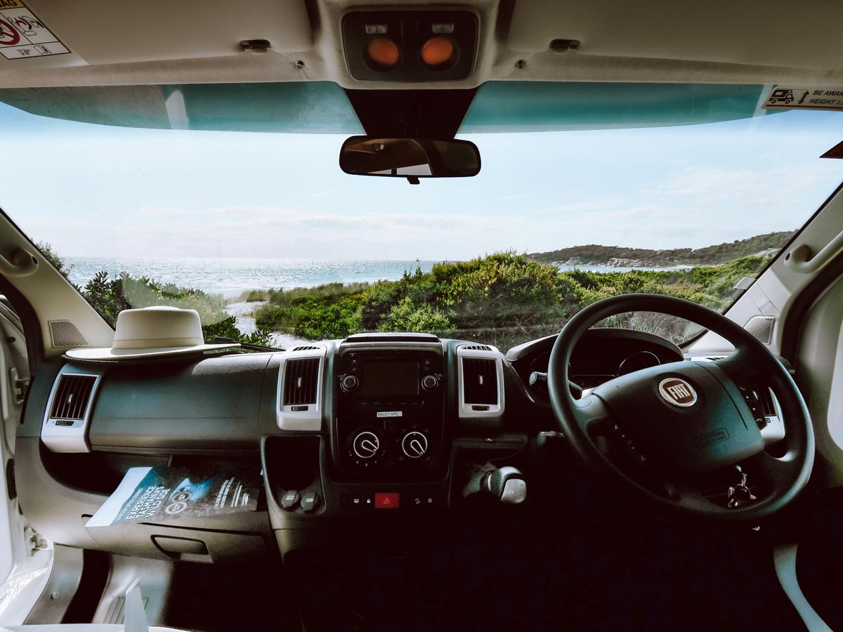 CT 4 Berth Adventurer - cabin area view