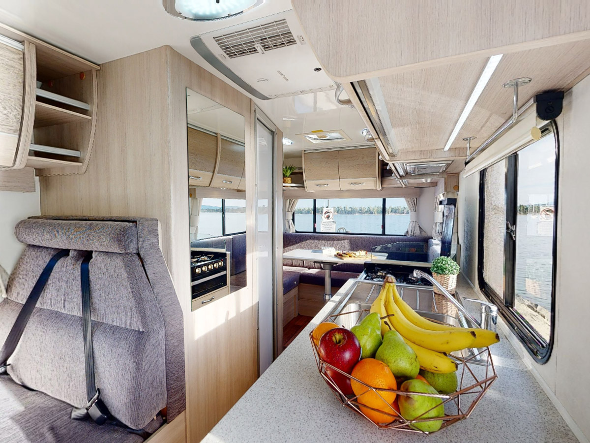 CT 4 Berth Adventurer - inside view