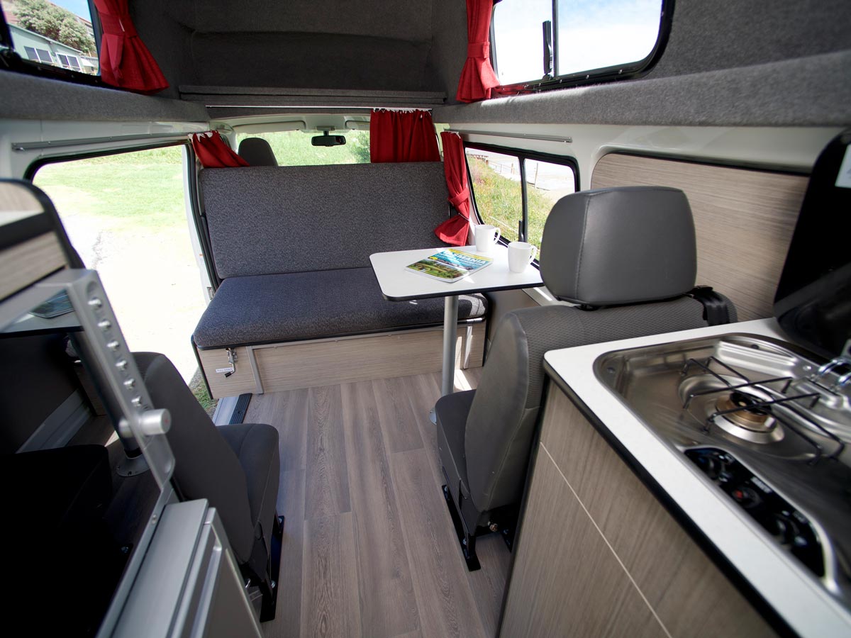 CT 4 Berth Hitop - Inside full view