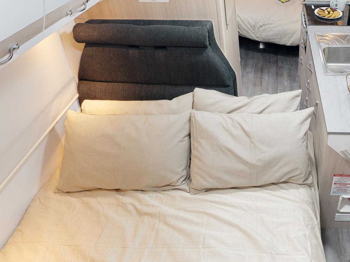 CT 6 Berth Deluxe - bedroom view