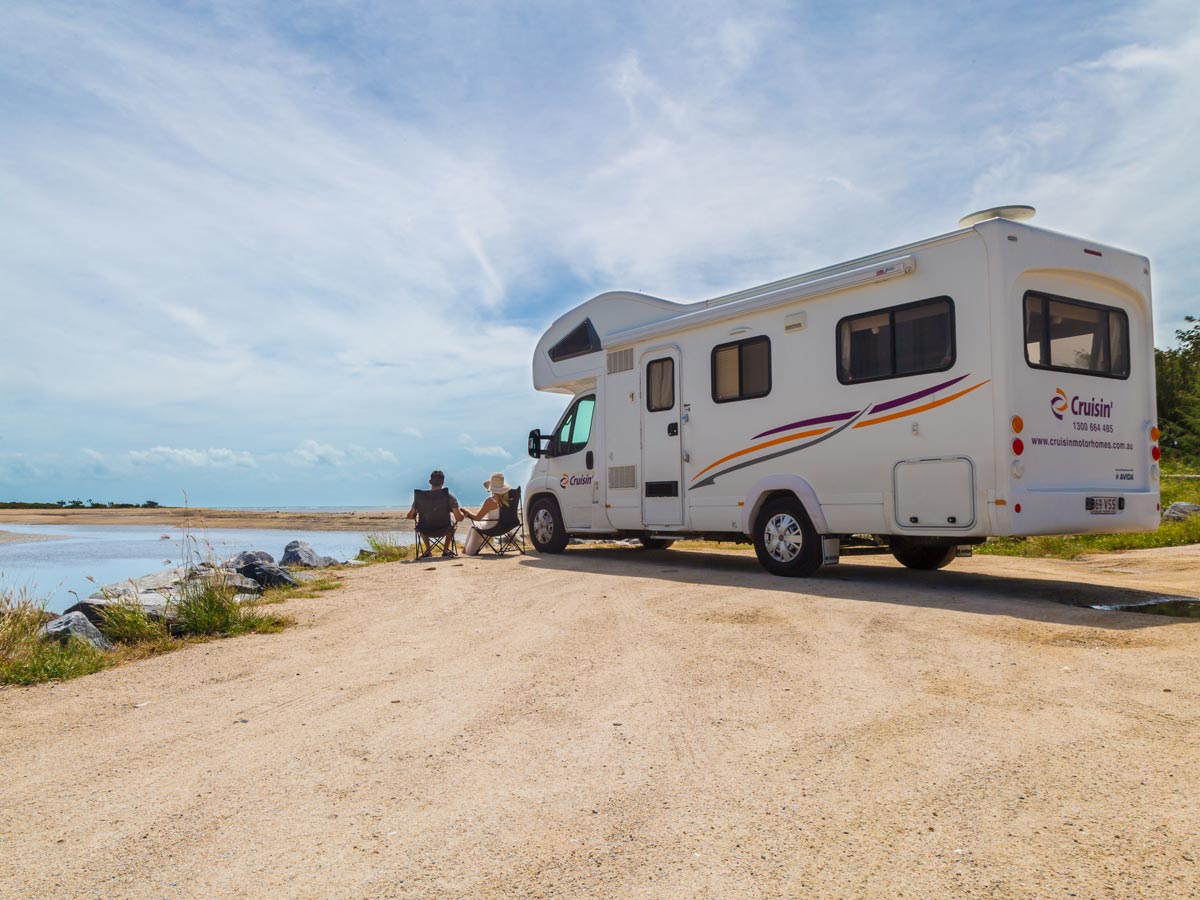 CT 6 Berth Discovery - rear view