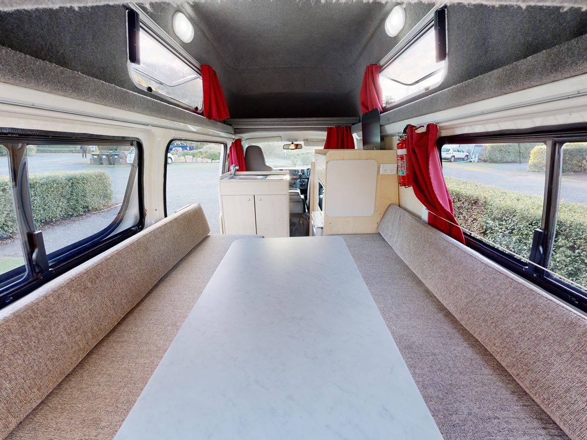 GC Budget Hi-Top - Inside view