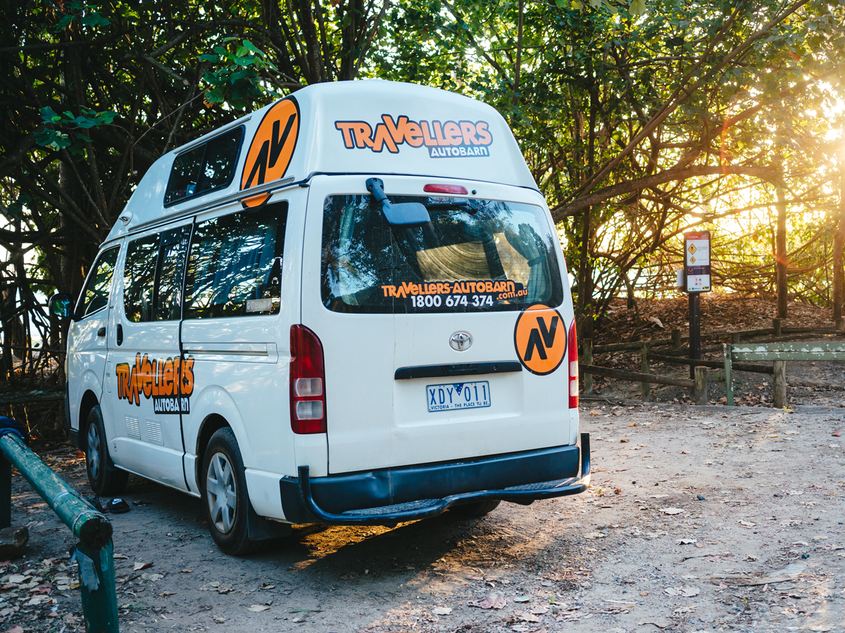 TAB Hitop Campervan -  Backside view