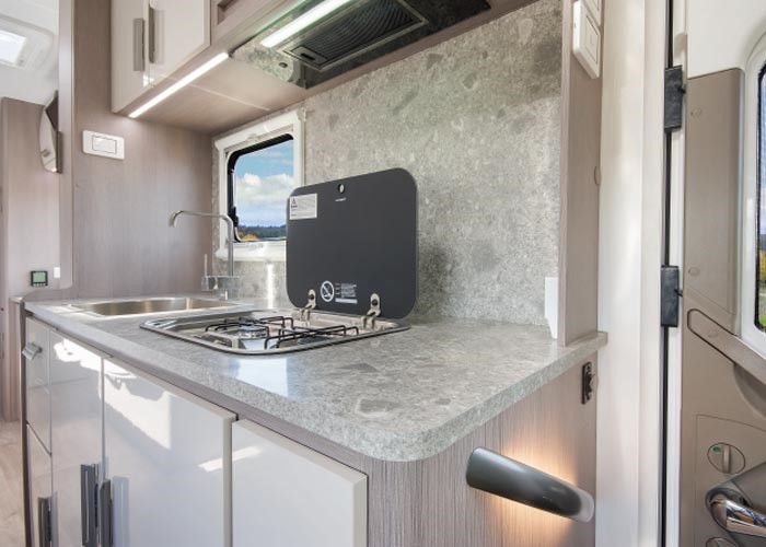 LJ 6 Berth Royale - kitchen view