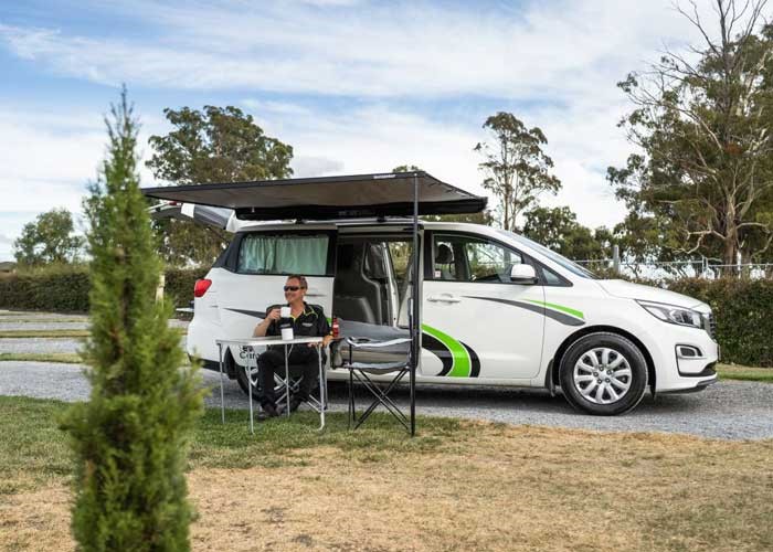 AR 2 Berth Camper Wagon - shelter view