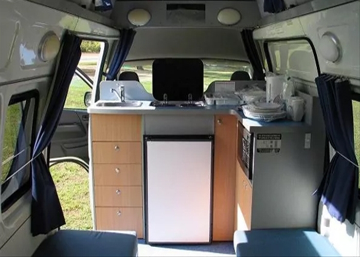 Paradise Family 5 (18+) - Kitchen view