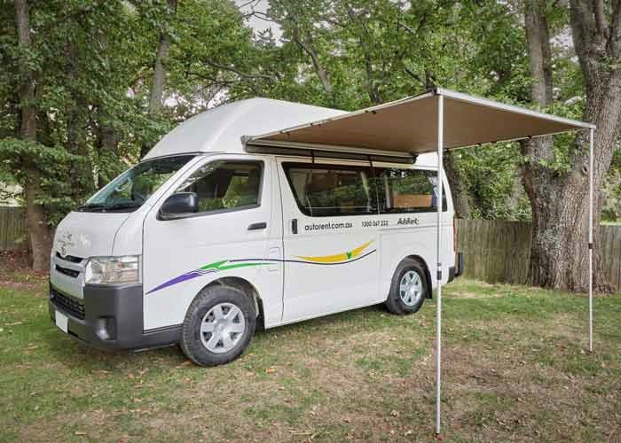 AR High Roof Camper - Stand view